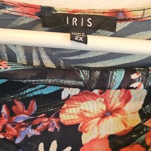 Iris Tropical Floral Cover 2X